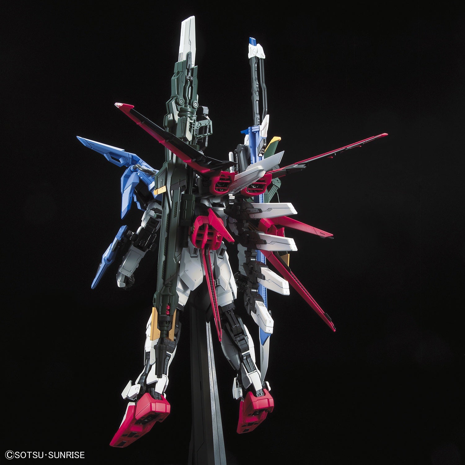 PG GAT-X105+AQM/E-YM1 Perfect Strike Gundam