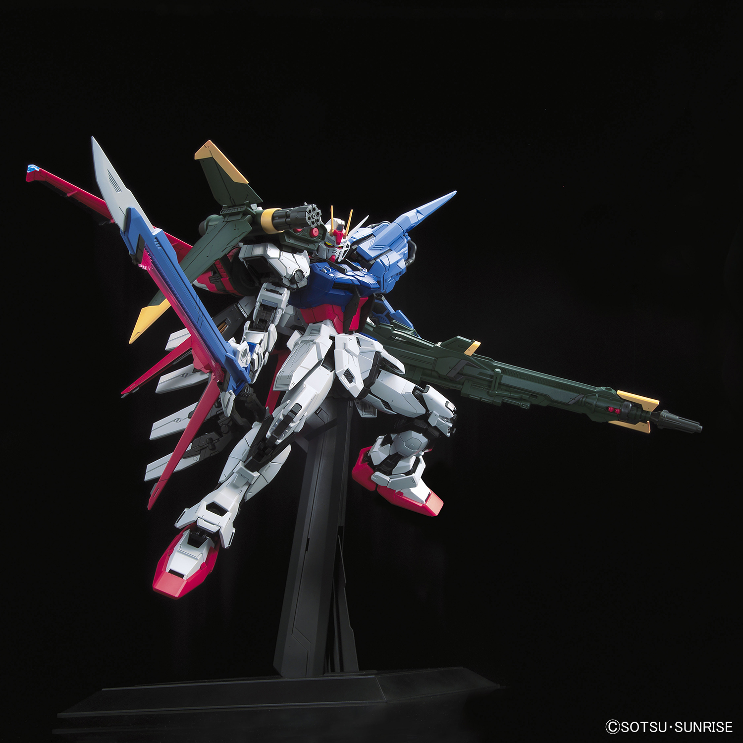 PG GAT-X105+AQM/E-YM1 Perfect Strike Gundam