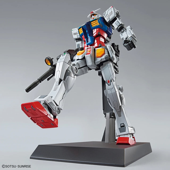 1/100 RX-78F00 GUNDAM (Gundam Factory Yokohama Limited)
