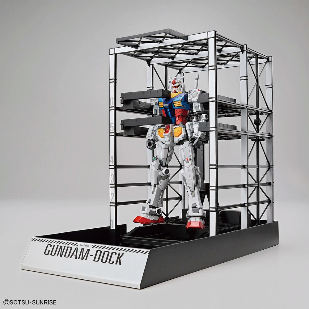 1/144 RX-78F00 GUNDAM & G-DOCK (Gundam Factory Yokohama Limited)