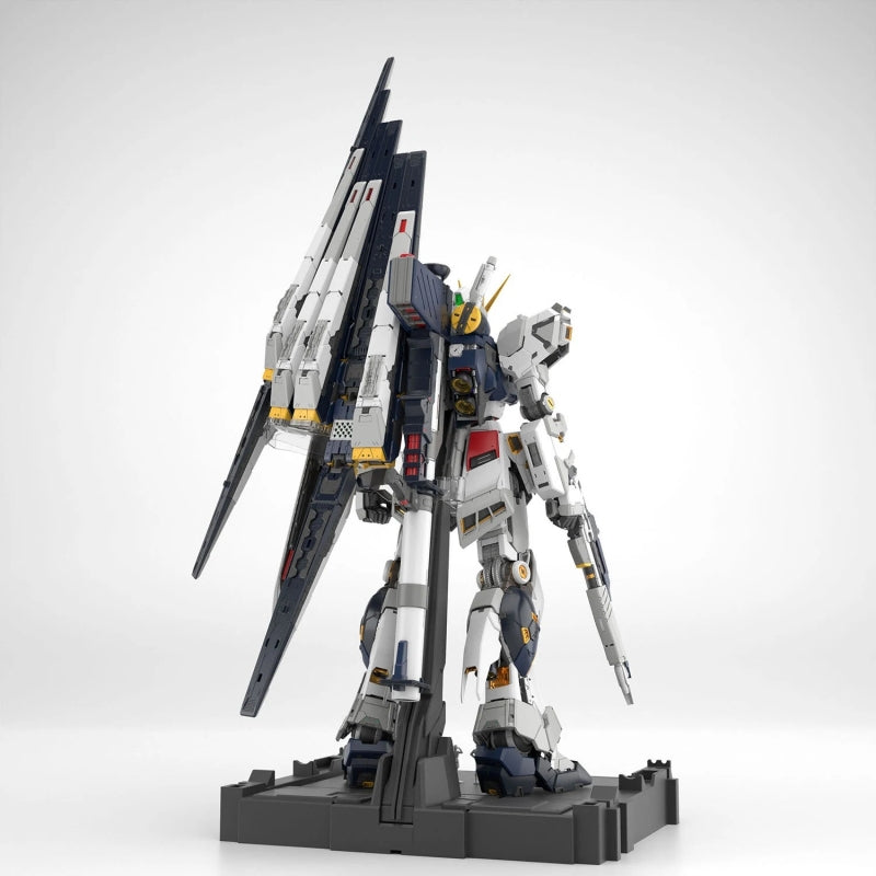 PG UNLEASHED RX-93 NU GUNDAM