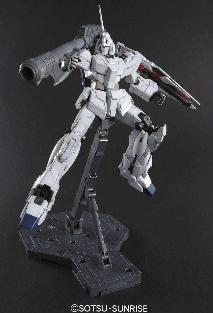 MG RX-0 UNICORN GUNDAM (OVA Ver.)