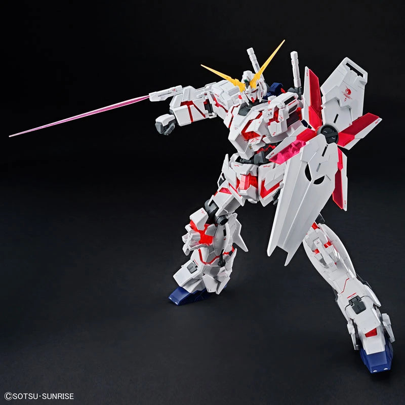 MEGA SIZE UNICORN GUNDAM (DESTROY MODE)