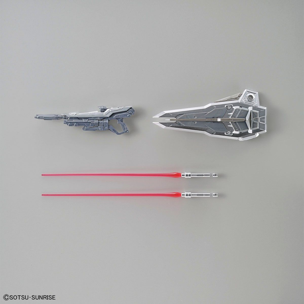 THE GUNDAM BASE LIMITED MG FREEDOM GUNDAM Ver.2.0[SILVER COATING]