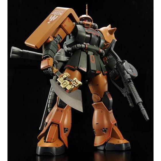 PREMIUM BANDAI MG MS-06FS ZAKU II [Garma Zabi Custom]