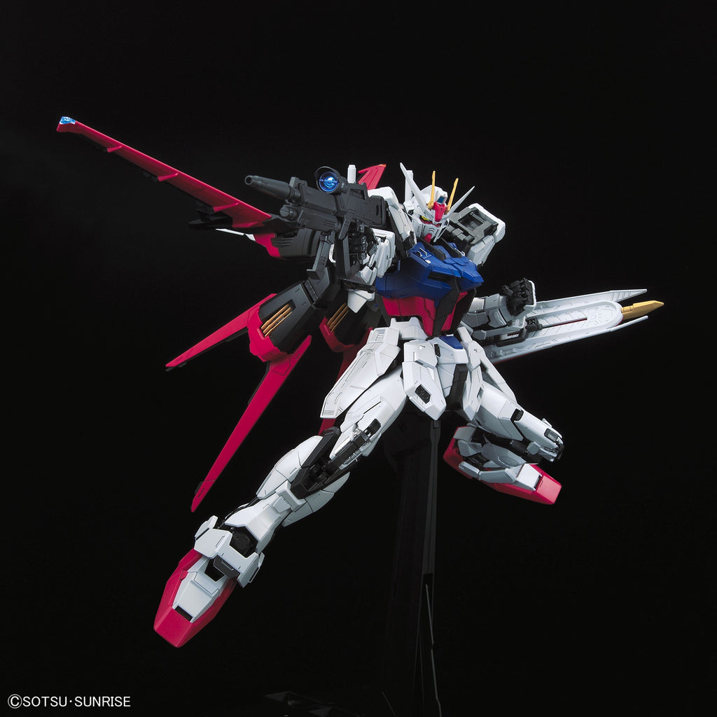 PG GAT-X105+AQM/E-YM1 Perfect Strike Gundam