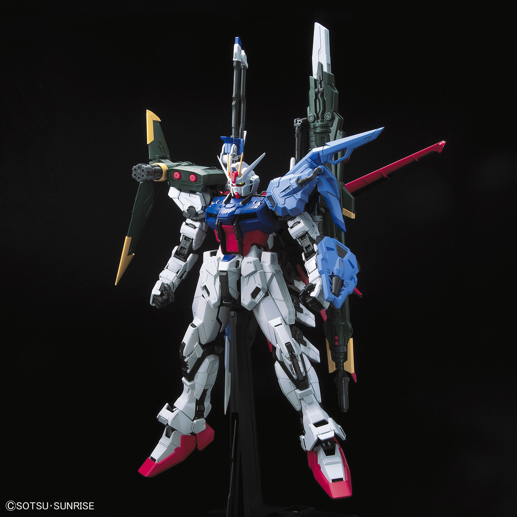 PG GAT-X105+AQM/E-YM1 Perfect Strike Gundam